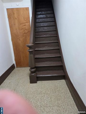 7007 Park Avenue, Guttenberg, NJ 07093
