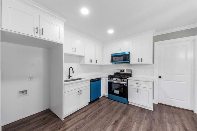 2616 Windsor Lane, Pasadena, TX 77506