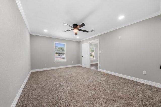 2616 Windsor Lane, Pasadena, TX 77506