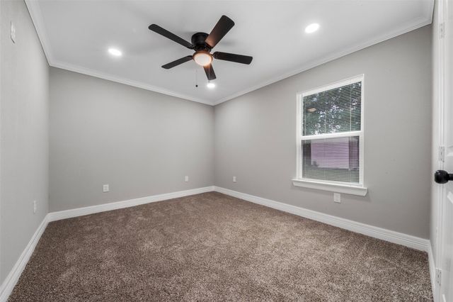 2616 Windsor Lane, Pasadena, TX 77506