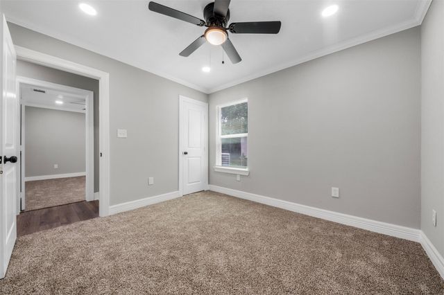 2616 Windsor Lane, Pasadena, TX 77506