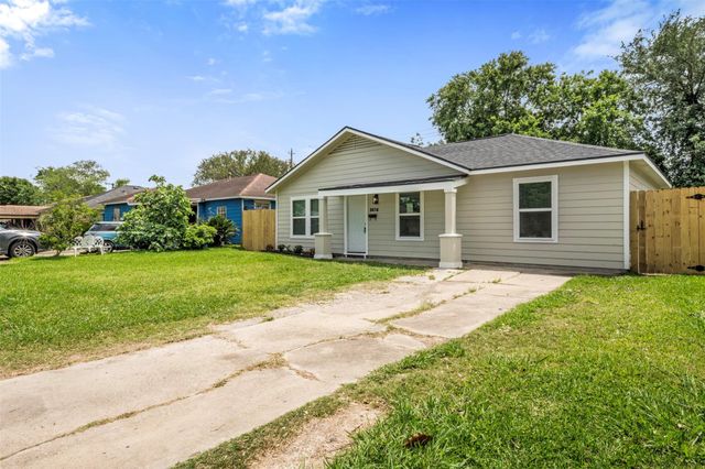 2616 Windsor Lane, Pasadena, TX 77506