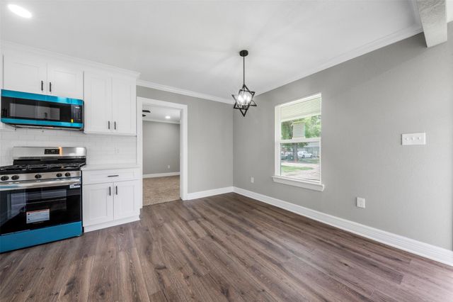 2616 Windsor Lane, Pasadena, TX 77506