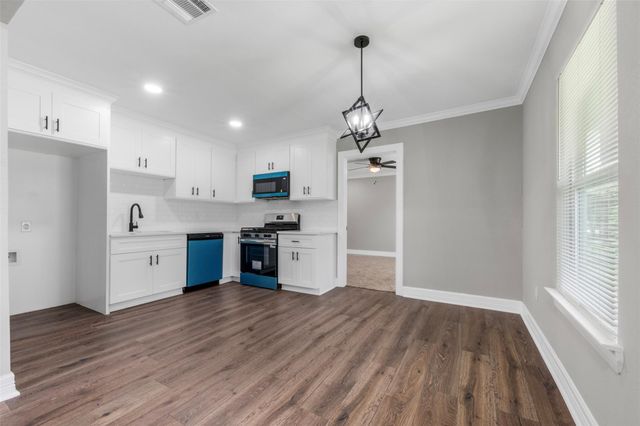 2616 Windsor Lane, Pasadena, TX 77506