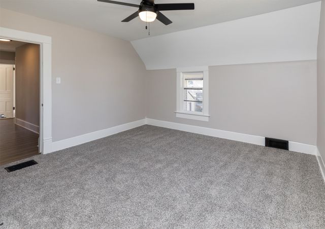 400 4th Street SE, Altoona, IA 50009
