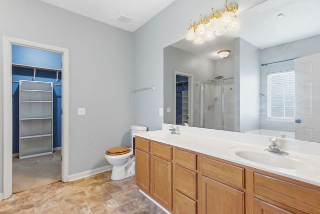 2646 Churchill Dr, Thompsons Station, TN 37179