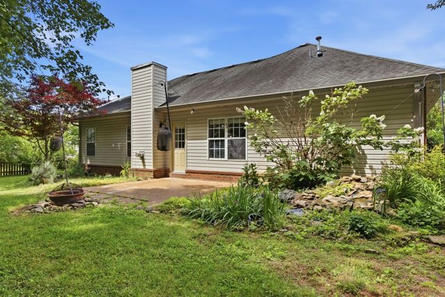 2646 Churchill Dr, Thompsons Station, TN 37179