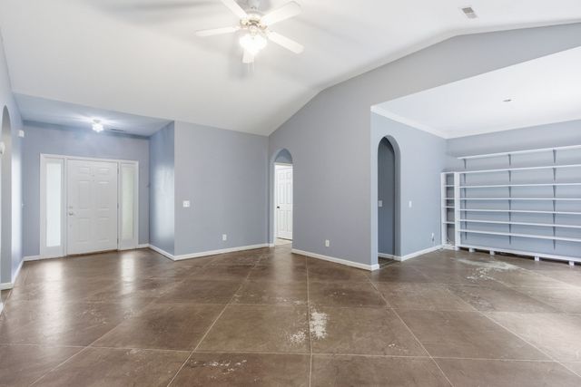 2646 Churchill Dr, Thompsons Station, TN 37179
