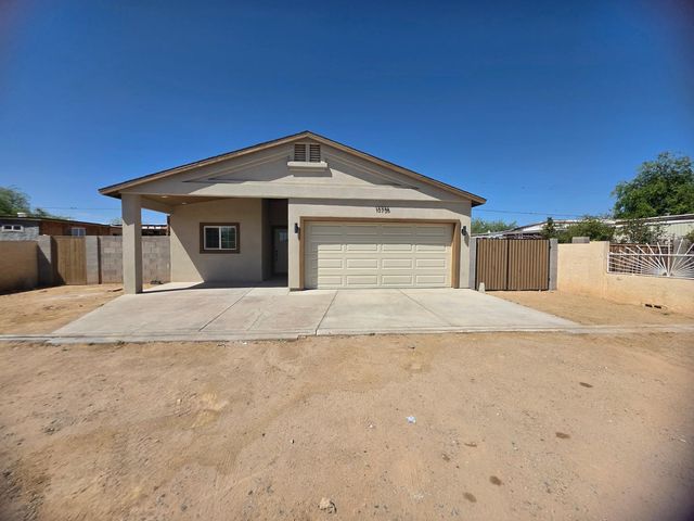 13736 W Maryland Avenue, Litchfield Park, AZ 85340