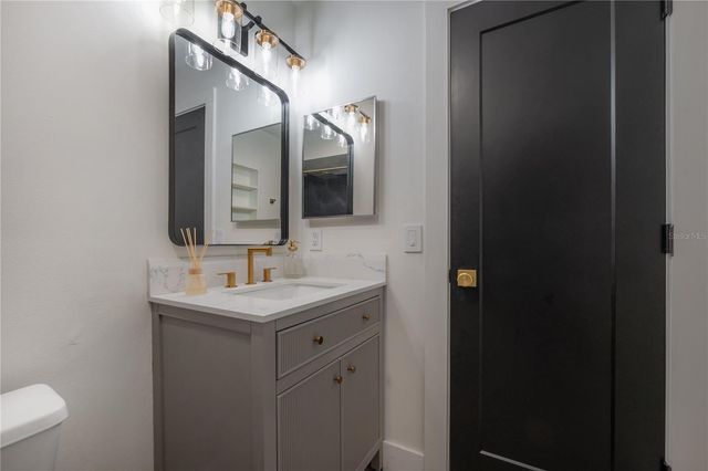 4709 GLENAIRE COURT, Tampa, FL 33624