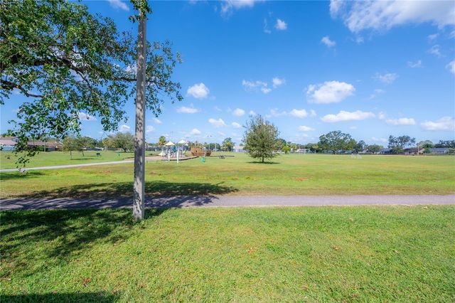 4709 GLENAIRE COURT, Tampa, FL 33624