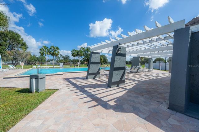 4709 GLENAIRE COURT, Tampa, FL 33624