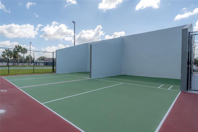 4709 GLENAIRE COURT, Tampa, FL 33624