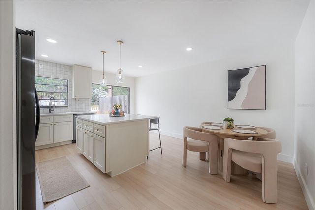 4709 GLENAIRE COURT, Tampa, FL 33624