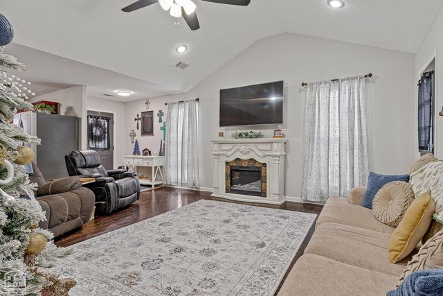 148 County Road 418, Jonesboro, AR 72404