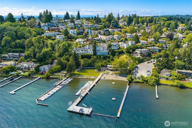4720 NE 47th Street, Seattle, WA 98105