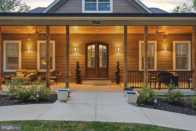 659 WATERSIDE DRIVE, Harpers Ferry, WV 25425