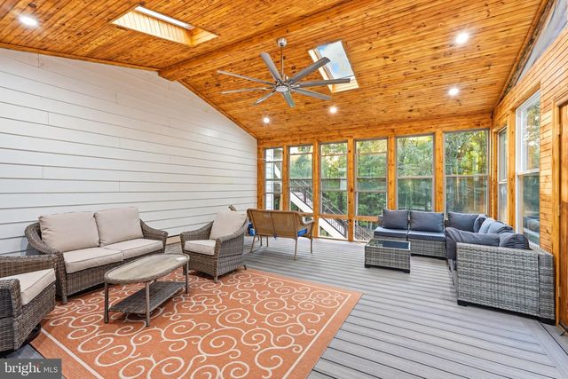 659 WATERSIDE DRIVE, Harpers Ferry, WV 25425