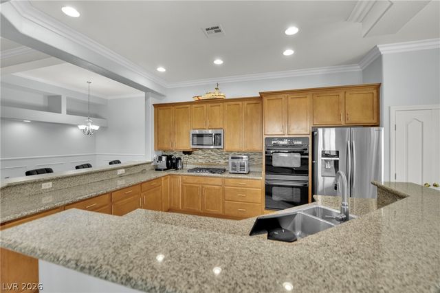 5905 Glenmere Avenue, Las Vegas, NV 89131