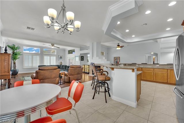 5905 Glenmere Avenue, Las Vegas, NV 89131