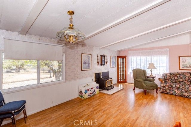 4280 Solano Road, Phelan, CA 92371