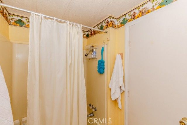 4280 Solano Road, Phelan, CA 92371