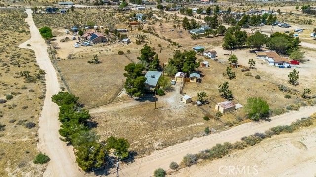 4280 Solano Road, Phelan, CA 92371