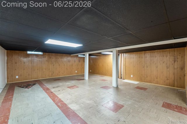 23520 Marlow Street, Oak Park, MI 48237