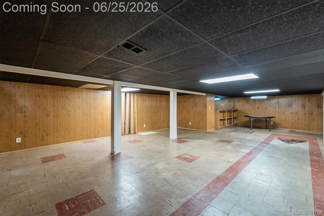 23520 Marlow Street, Oak Park, MI 48237