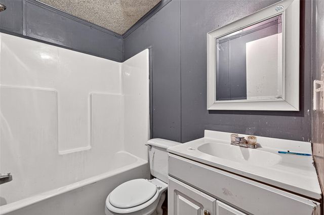 24235 Glenwood Boulevard, Hockley, TX 77447