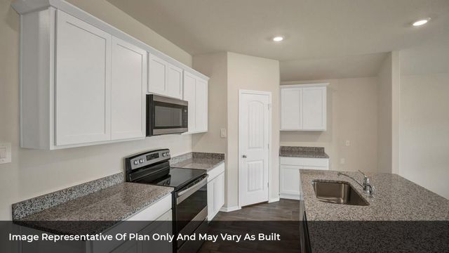 1909 Buntline Hitch DR, Leander, TX 78641