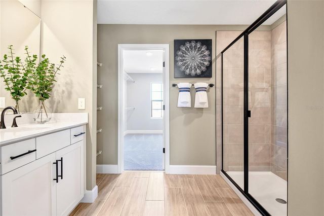 3487 MACCHI AVENUE, Tavares, FL 32778