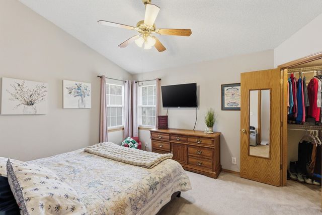 1118 N Curtis St, Wichita, KS 67212