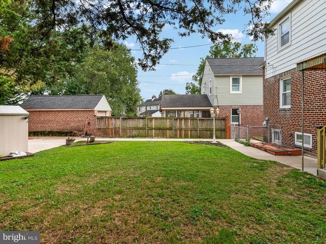 815 WARWICK RD, Baltimore, MD 21229