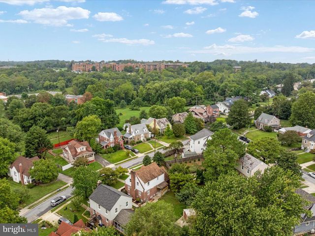 815 WARWICK RD, Baltimore, MD 21229