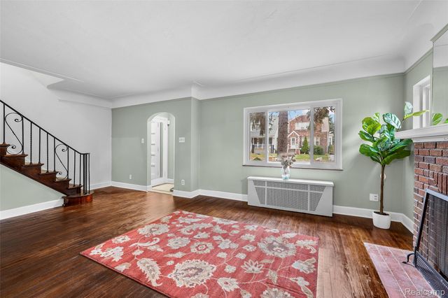 1332 Fort Park Boulevard, Lincoln Park, MI 48146