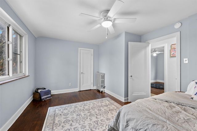 1332 Fort Park Boulevard, Lincoln Park, MI 48146