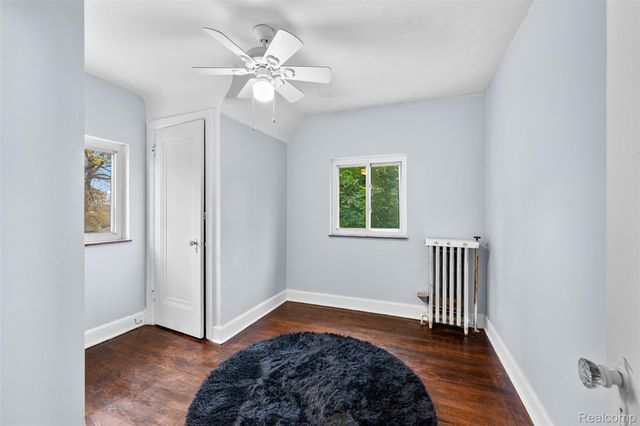 1332 Fort Park Boulevard, Lincoln Park, MI 48146