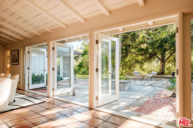 1784 Old Ranch Road, Los Angeles, CA 90049