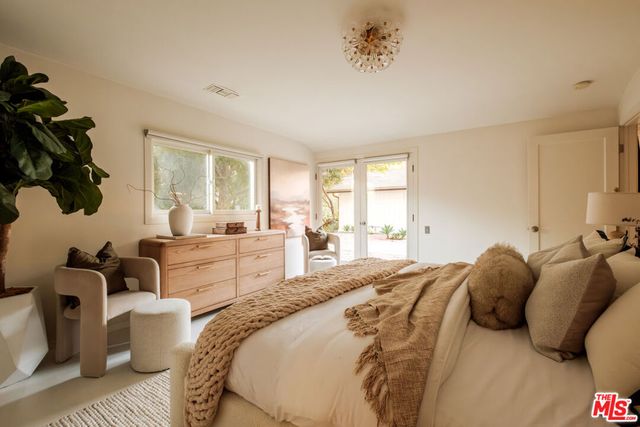 1784 Old Ranch Road, Los Angeles, CA 90049