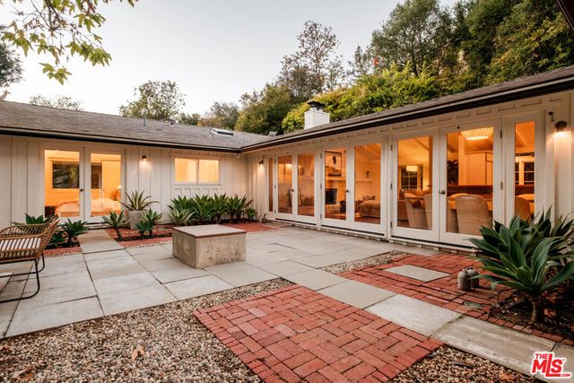 1784 Old Ranch Road, Los Angeles, CA 90049