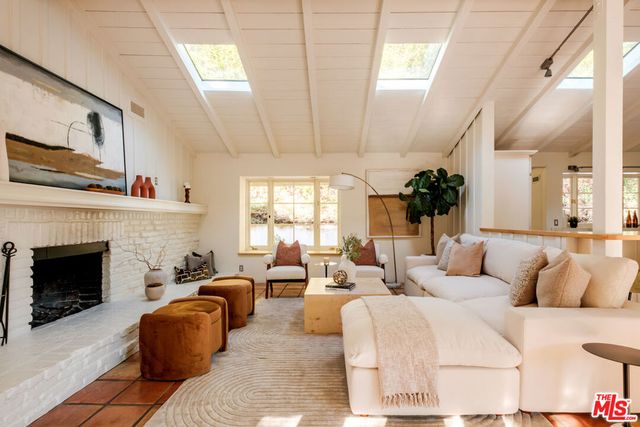 1784 Old Ranch Road, Los Angeles, CA 90049