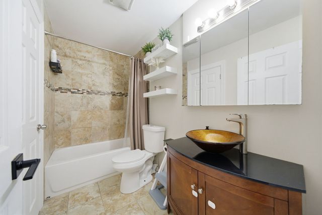 1220 Harvest Lane, University Park, IL 60484