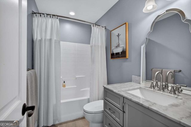 42 Chaucer Street, Savannah, GA 31410