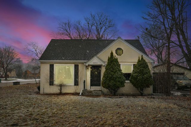 5401 Hampshire Avenue N, Crystal, MN 55428