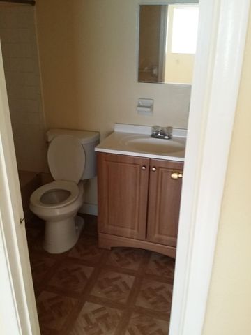 2580 NW 52nd Avenue C16, Lauderhill, FL 33313