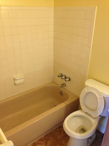 2580 NW 52nd Avenue C16, Lauderhill, FL 33313
