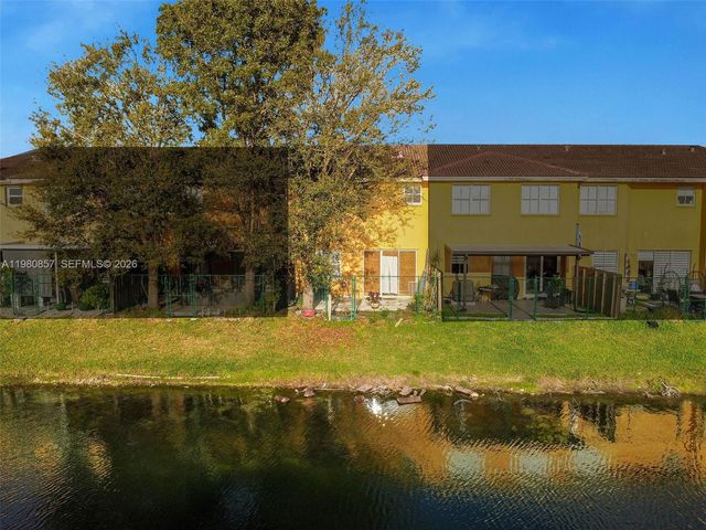 24047 SW 108th Ave, Homestead, FL 33032