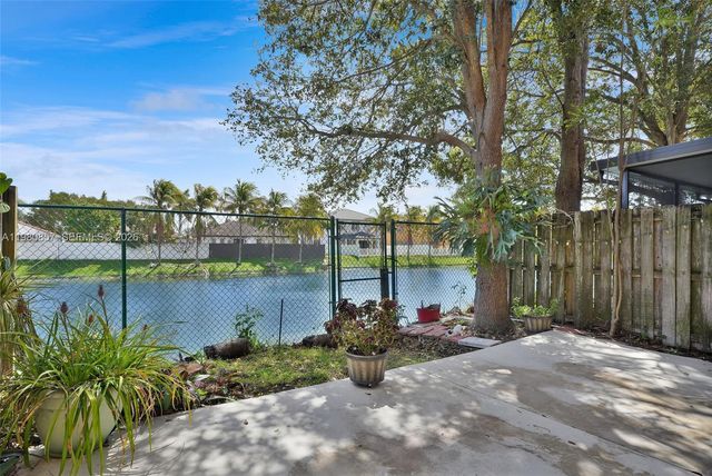 24047 SW 108th Ave, Homestead, FL 33032