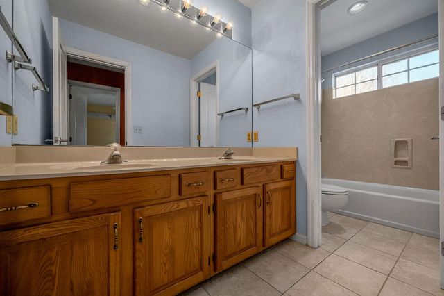 905 Quarter Horse Court, Lexington, KY 40503